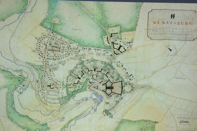 Het driehoekje van de Wewelsburg zou speerpunt zijn van een veel groter bouwcomplex